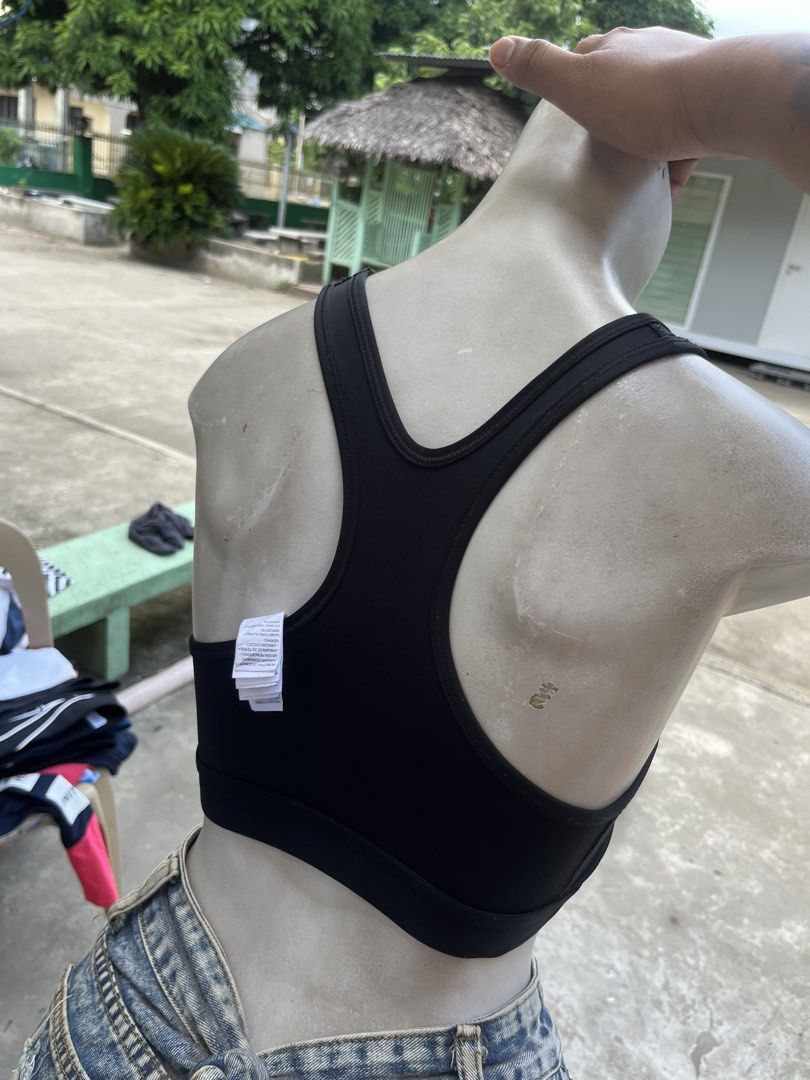 Sports bra (Category: Activewear) located in Cagayan de Oro. Submitted by kairothegreat (Listing ID 1469887966, Image 2). Description: .