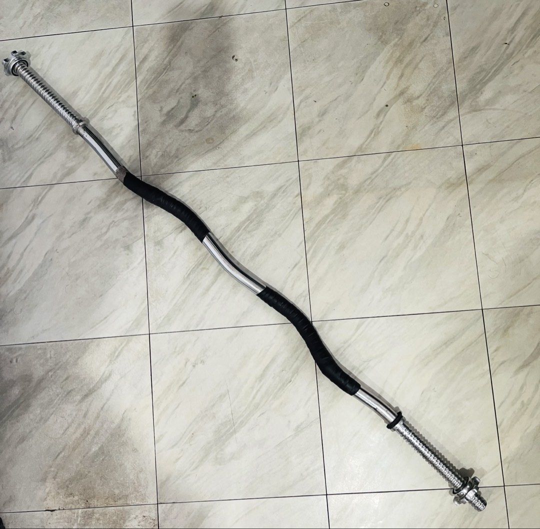 Standard Curl Bar 4 Feet- used (Category: Other Sports Equipment and Supplies) located in Quezon City. Submitted by akieo (Listing ID 1469871388, Image 1). Description: Standard Curl Bar 4 Feet Used- good condition Used at home gym only - Price 600 only❗️ Qc Shipping available .