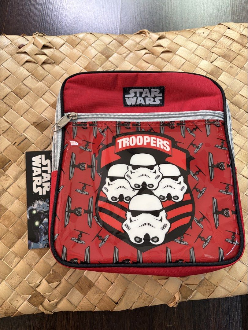 Star Wars lunch bag (Category: Babies & Kids Fashion) located in Manila. Submitted by thebookclubz (Listing ID 1469878561, Image 1). Description: .