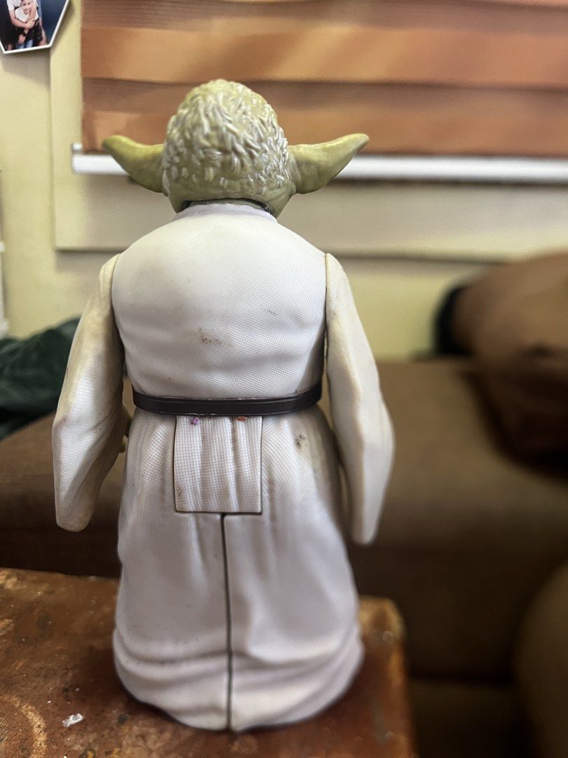 Star wars yoda (Category: Action & Battle Toys) located in Dasmarinas. Submitted by corruptdot (Listing ID 1469820153, Image 2). Description: Hasbro.