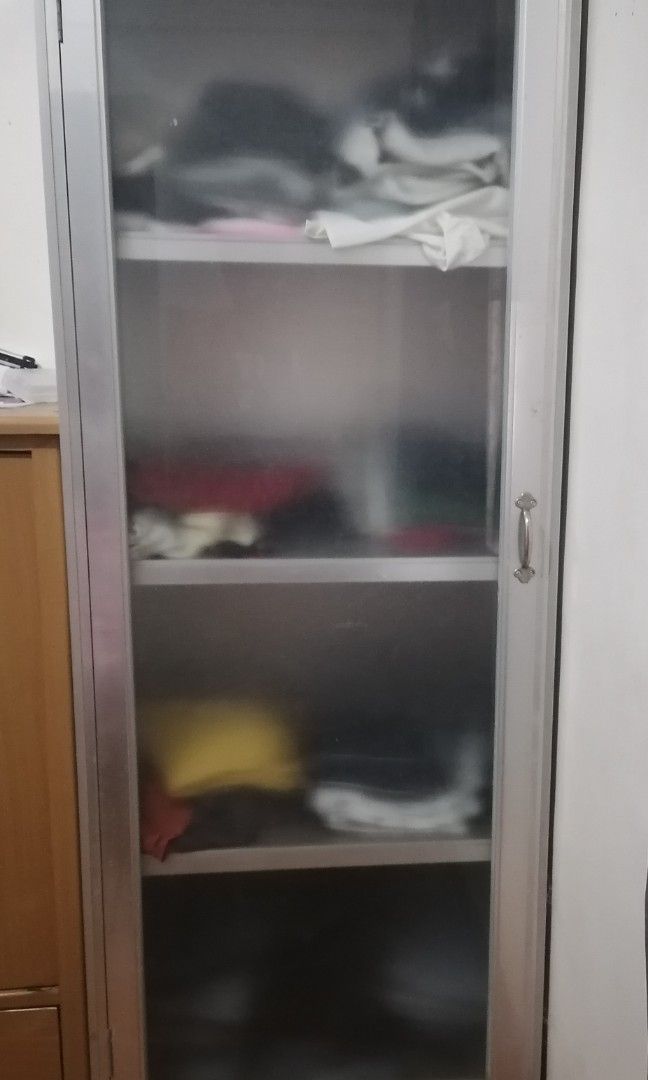 Steel Cabinet High Quality (Category: Shelves, Cabinets & Racks) located in Castillejos. Submitted by realmayor0910 (Listing ID 1469775638, Image 1). Description: .