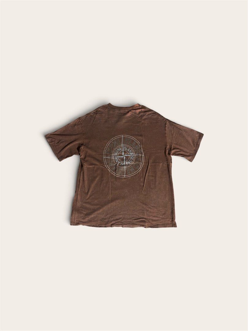 stone island (Category: Tshirts & Polo Shirts ) located in Manila. Submitted by youngvill (Listing ID 1469788074, Image 2). Description: width: 27” length: 30” - Color: washed brown - Condition: Clean, no major flaws - Ideal for: Streetwear outfits or gym fits.