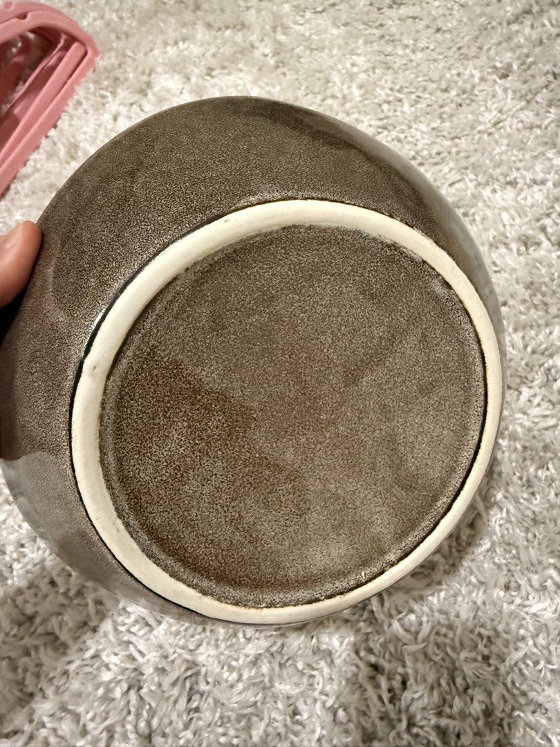 Stoneware ceramic serving bowl brown speckled glaze (Category: Dinnerware & Cutlery) located in Mandaluyong City. Submitted by riz_040521 (Listing ID 1469797881, Image 3). Description: - Speckled brown glaze with a handmade, irregular rim - Deep basin perfect for soups, salads, and side dishes - Heavy and sturdy ceramic build - Unglazed white ring on the bottom - Excellent, clean condition and ready for use -4 pieces for 480.