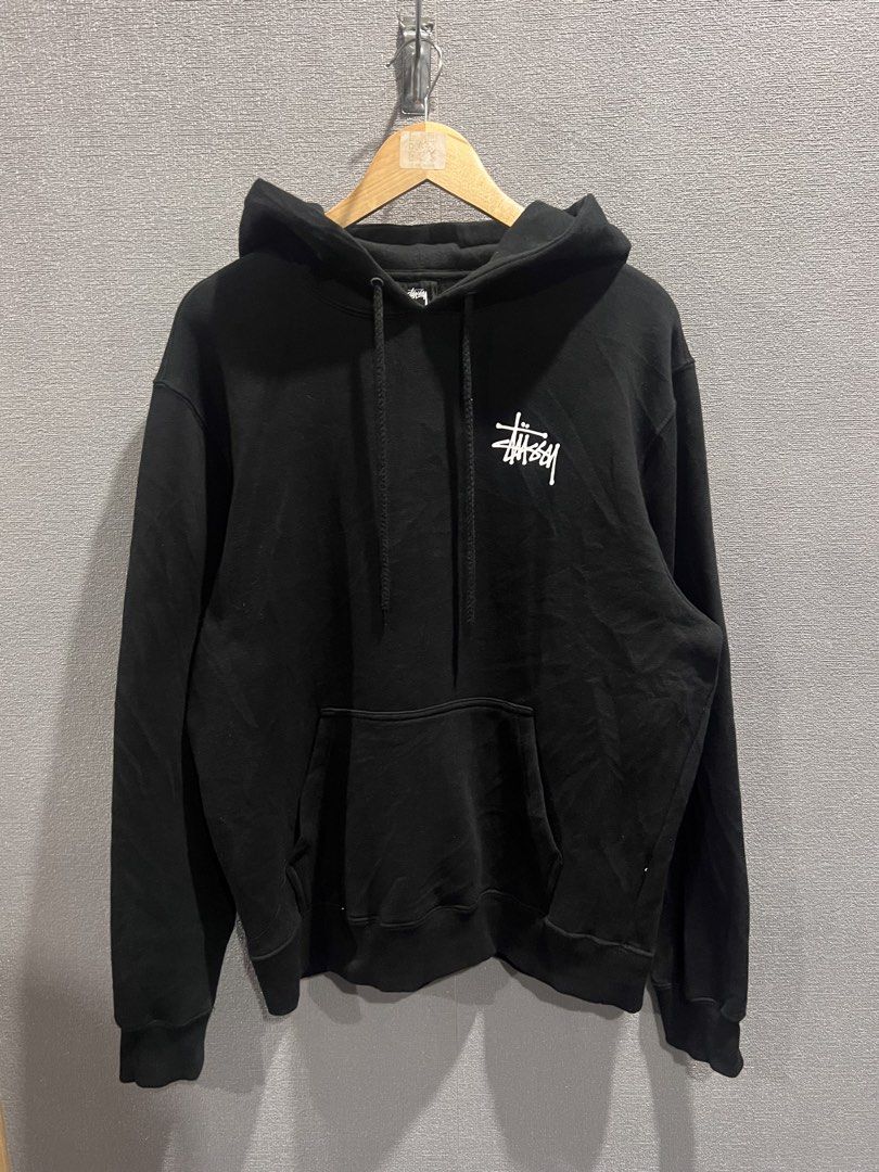 Stüssy Black Hoodie (Category: Hoodies) located in Manila. Submitted by beyondclos3t (Listing ID 1469867003, Image 2). Description: - Brand: Stüssy - Color: Black - Size: Medium - Material: 80% Cotton, 20% Polyester (Made in China) - Design: Signature Stüssy logo on chest - Features: Drawstring hood, front kangaroo pocket - Condition: Clean design, perfect everyday winter essential.