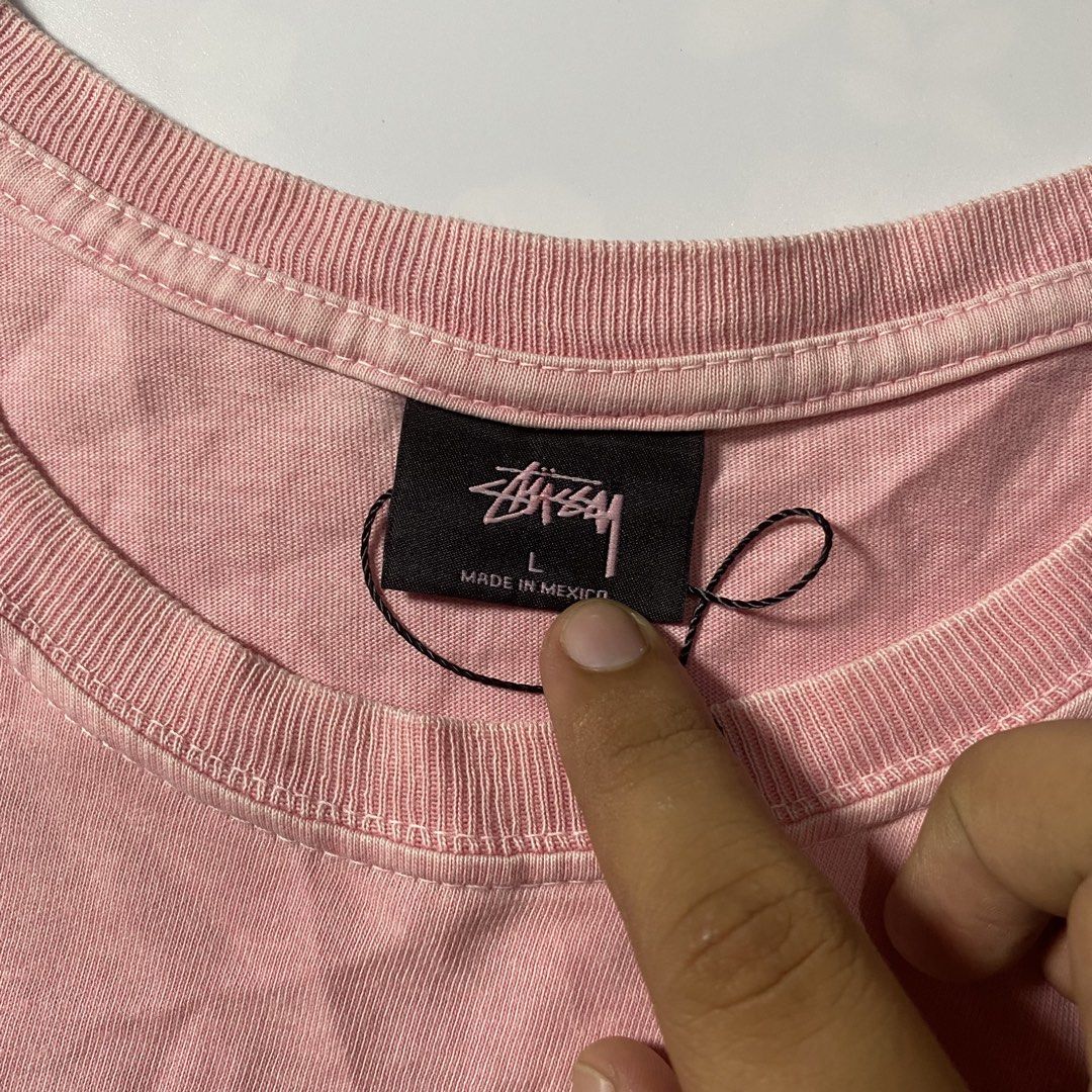 Stussy Pocket Tee (Category: Tshirts & Polo Shirts ) located in Batad. Submitted by .dresshttps (Listing ID 1469832843, Image 2). Description: 21 x 28 Like new No flaws.
