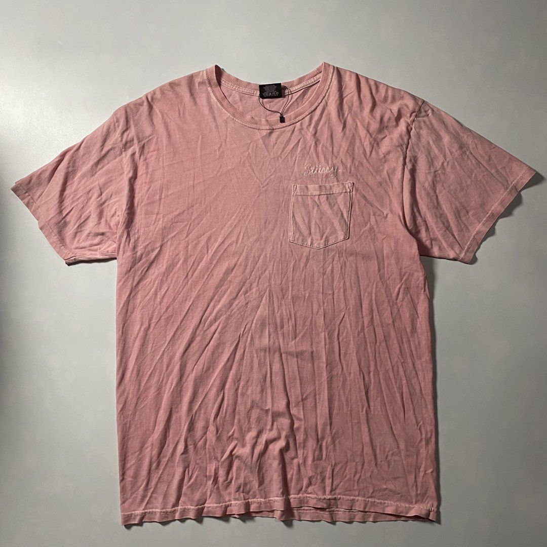 Stussy Pocket Tee (Category: Tshirts & Polo Shirts ) located in Batad. Submitted by .dresshttps (Listing ID 1469832843, Image 1). Description: 21 x 28 Like new No flaws.