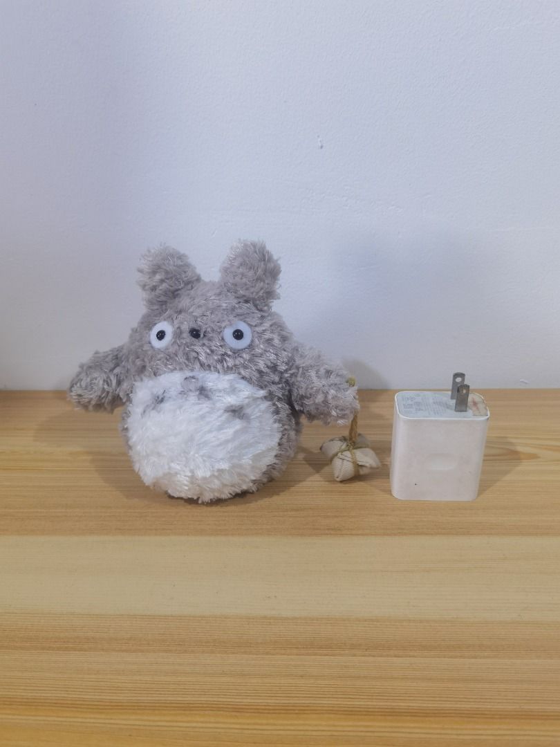 Sun Arrow - My Neighbor Totoro Plush (Category: Plushies & Soft Toys) located in Taguig. Submitted by kalabasza (Listing ID 1469943383, Image 2). Description: 📌 This is a preloved item. Please manage your expectation. 📌 Actual item posted. 📌 Product Color may slightly vary due to Photographic Lighting. 📌 Location: Taguig 📌 MOP: GCash. Payment first before ship. 📌 MOD: J&T, LBC, GoGo or Lalamove. 📌 DF/SF at buyer's expense. 📌 No rush shipp