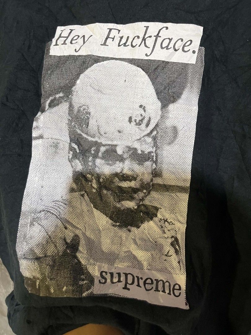 Supreme fckface tee (Category: Activewear) located in Andop. Submitted by tonthrift_st (Listing ID 1469937514, Image 2). Description: Supreme Fckface tee Excellent condition Size Small on tag Dimes W18 L28 Minimal hairlines check pic 🏷️📥 📍Kapalong, Davao del Norte.