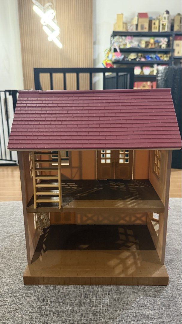 Sylvanian Families Babble brook Grange (Category: Kids Toys) located in Quezon City. Submitted by charleystoystore (Listing ID 1469873750, Image 3). Description: What you see is what you get Can ship all over the phil. Courier: FLASH/JNT/Lalamove Mop: Gcash Location: North caloocan.