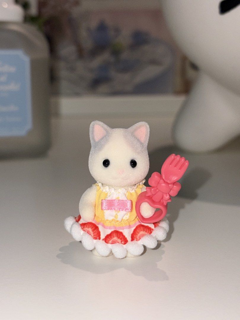 sylvanian families latte cat fork (Category: Kids Toys) located in Taytay. Submitted by beebopbelly (Listing ID 1469932814, Image 1). Description: brandnew 📩 gcash to bank 🛵💨 J&T / lalamove 📍 taytay, rizal .