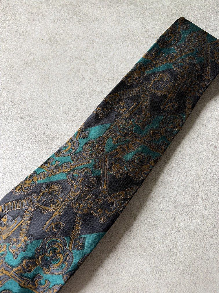 Taya Ginza Japan Necktie (Category: Ties) located in Pasig City. Submitted by chamoisee (Listing ID 1469802927, Image 2). Description: Taya Ginza Japan Necktie .