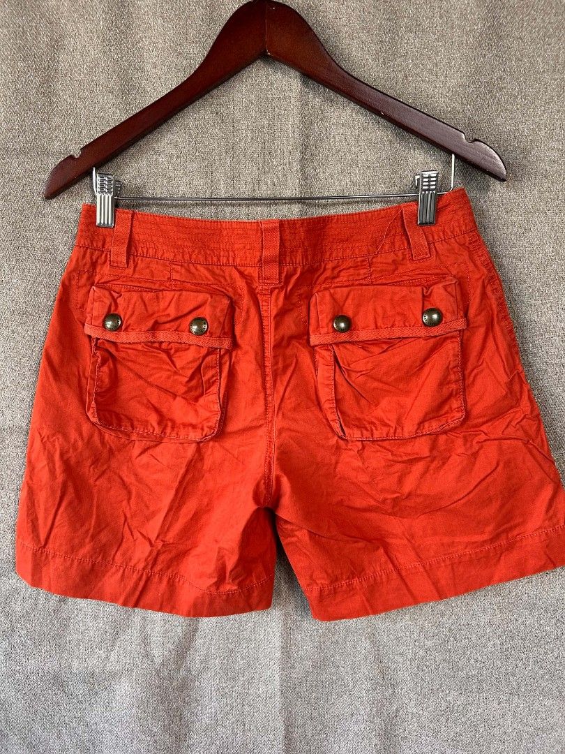 Teenie Weenie shorts (Category: Shorts) located in Alicia. Submitted by glambercena (Listing ID 1469818635, Image 2). Description: waist: 30"-31" length: 15".