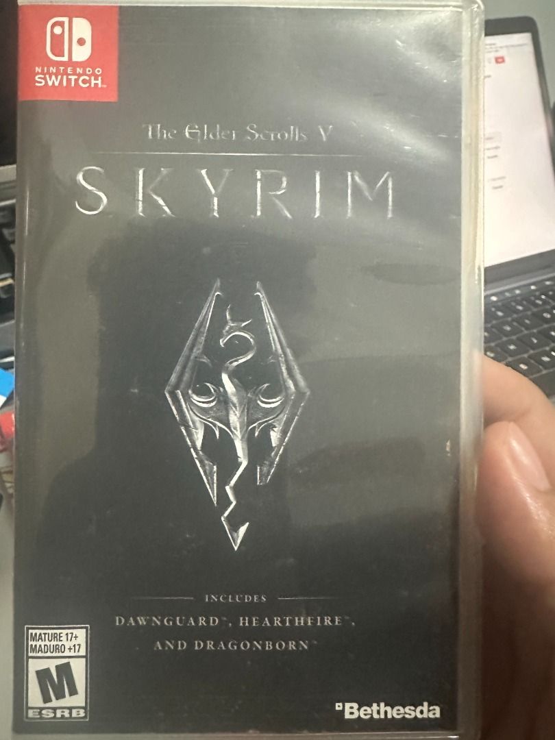 The Elder Scrolls V: Skyrim Nintendo Switch (Category: Nintendo) located in Caloocan City. Submitted by clippipip (Listing ID 1469937306, Image 1). Description: RFS: No more time to play. Can test on meet-up. You may also want to buy the other games I listed..