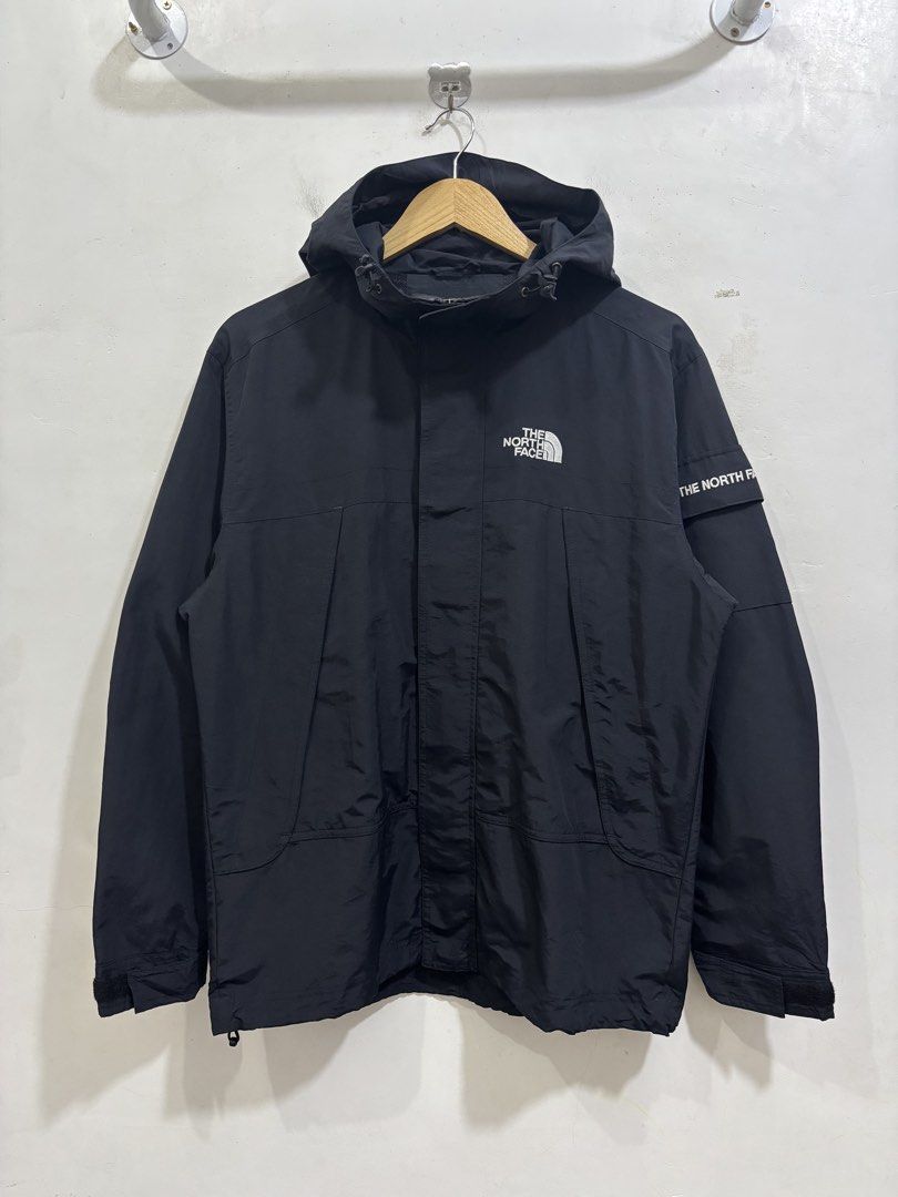 The North Face Mountain Jacket (Category: Coats, Jackets and Outerwear) located in Taytay. Submitted by leanmark103093 (Listing ID 1469903277, Image 1). Description: TNF Mens Mountain Jacket Xs on tag W22 L27 Excellent Condition No issue 📩📩📩📩.