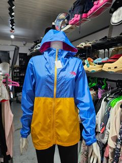 (Category: ) located in . Submitted by kayeonlineshop (Listing ID 1469846871, Image 1). Description: .