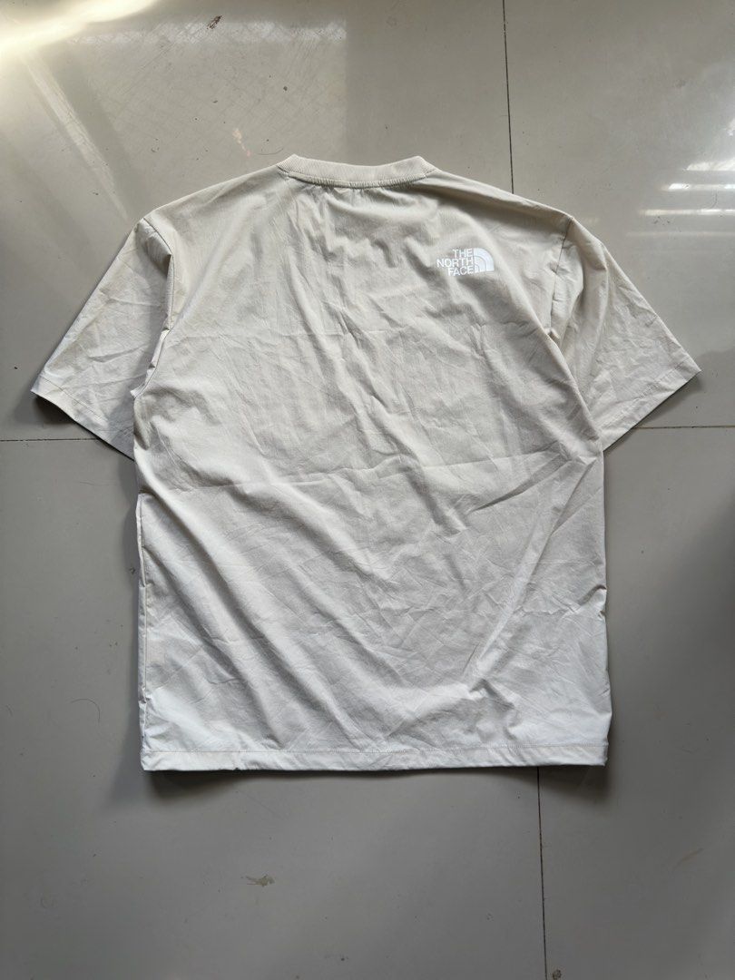 The North Face Nylon shirt (Category: Tshirts & Polo Shirts ) located in Cavite. Submitted by brick.mnl (Listing ID 1469841553, Image 3). Description: Size Small on tag (21x26) Excellent condition No flaws .