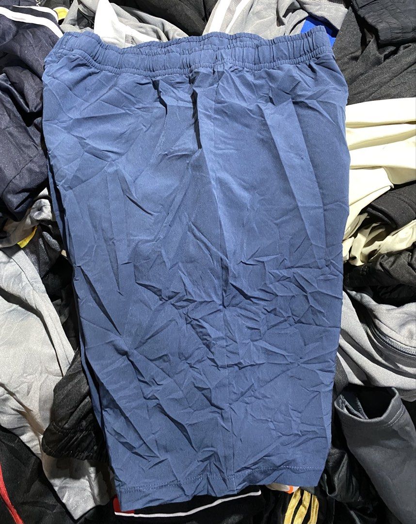 The Northface - Short Mens / Nylon (Category: Shorts) located in General Santos City (Dadiangas). Submitted by castilloed98 (Listing ID 1469944946, Image 2). Description: The Northface - Treekshort / Mens Nylon Size.29-31 X 18 Navy Blue Embroided Logo Good asnew 💵700 + SF✈️ DM📩 📍Gensan..