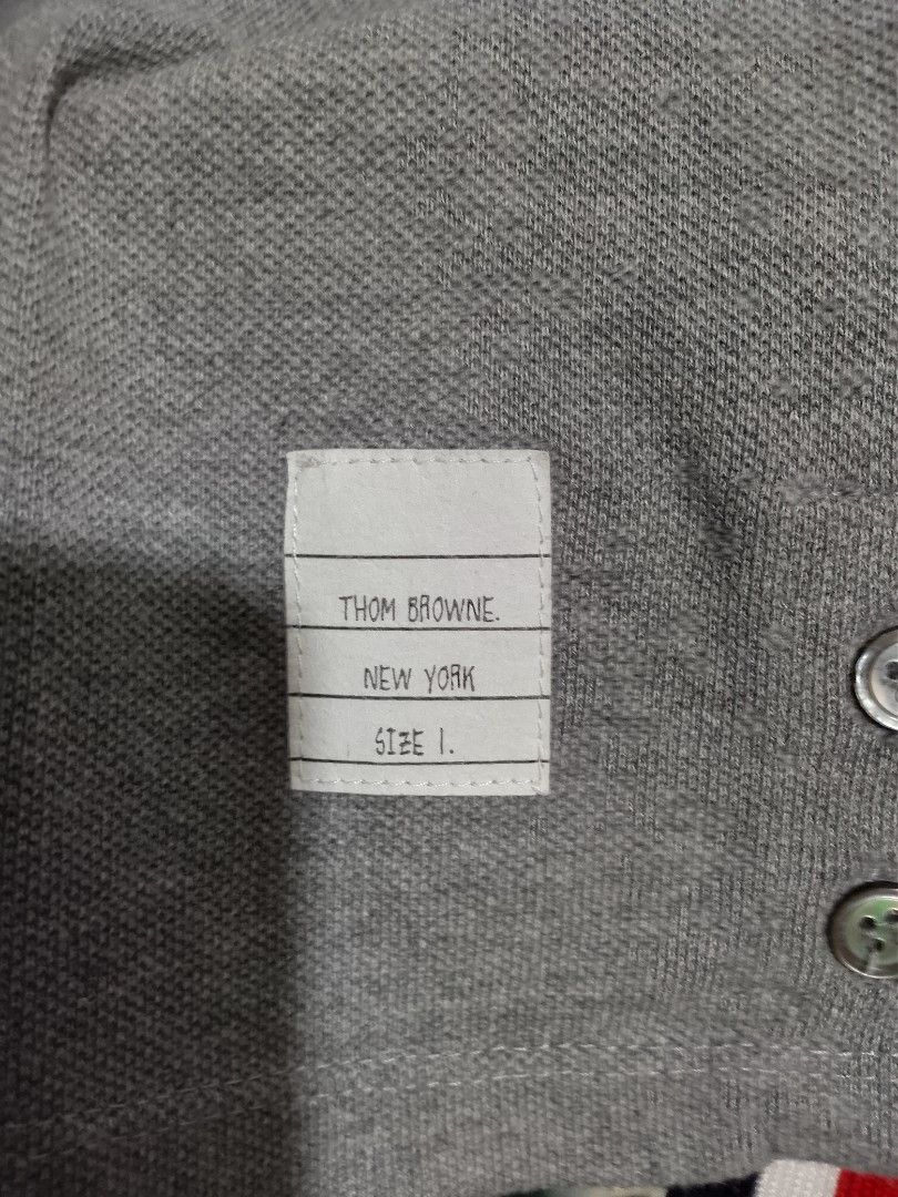 Thom Browne Pocket T-shirt (Category: Tshirts & Polo Shirts ) located in Paranaque City. Submitted by lanceee.999 (Listing ID 1469850077, Image 3). Description: Size: 1 (Small) Complete Tags Off/Authentic No Issue Excellent Condition.