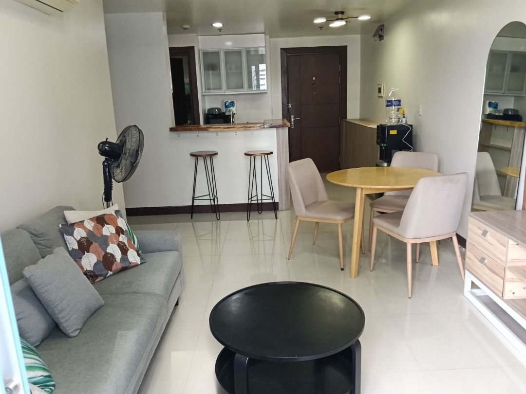 Three Central | Two Bedroom 2BR Condo Unit For Rent - #10742 (Category: Apartments & Condos) located in Makati City. Submitted by everbrightph_09171681688 (Listing ID 1469774913, Image 2). Description: ERE Code: 10742 Unit Details: 2BR 2TB FA: 80 sqm Fully Furnished With Parking Property Features: High floor With balcony Facing morning sun Asking Price: Php 65,000.00 For best assistance and viewing schedule, call your professional real estate pal