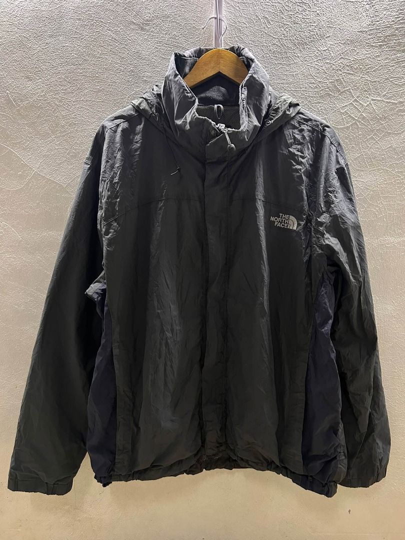 TNF TREK JACKET (Category: Coats, Jackets and Outerwear) located in Caloocan City. Submitted by vntgxlocalsph (Listing ID 1469914688, Image 1). Description: ISSUE : SA LOOB MAY NA WHITE MAY MGA TANGGAL NA NA PART MINIMAL HINDI NAG LALAGAS / RIBINGS 8.5/10 WITH PACKABLE HOOD COLOR RATE : 9/10 DIMES : 25.5x30.