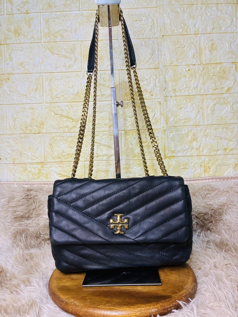 Tory Burch Kiara Quilted Medium (Category: Shoulder Bags) located in Subic. Submitted by anabananaco. (Listing ID 1469857948, Image 1). Description: Guaranteed authentic. 👜 Preloved Bags 🎌 From Japan 🇯🇵 📦 Shipping Fee c/o buyer thru J&T or LBC. .
