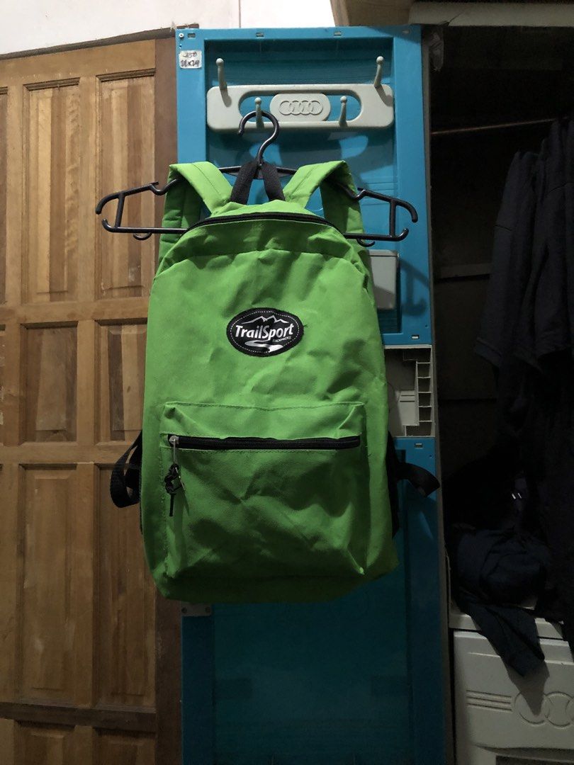 TrailSport Backpack — Lime Green (Category: Backpacks) located in San Juan, La Union. Submitted by declutteringog7 (Listing ID 1469940590, Image 1). Description: 🎒 TrailSport Backpack — Lime Green 💰 Price: ₱250 lp 📝 Details: • Brand: TrailSport • Color: Bright Lime Green with black accents • Material: Durable 600D polyester • Condition: Preloved — very good condition • No tears or major damage • All zippers working smoothly • Clean inside and 