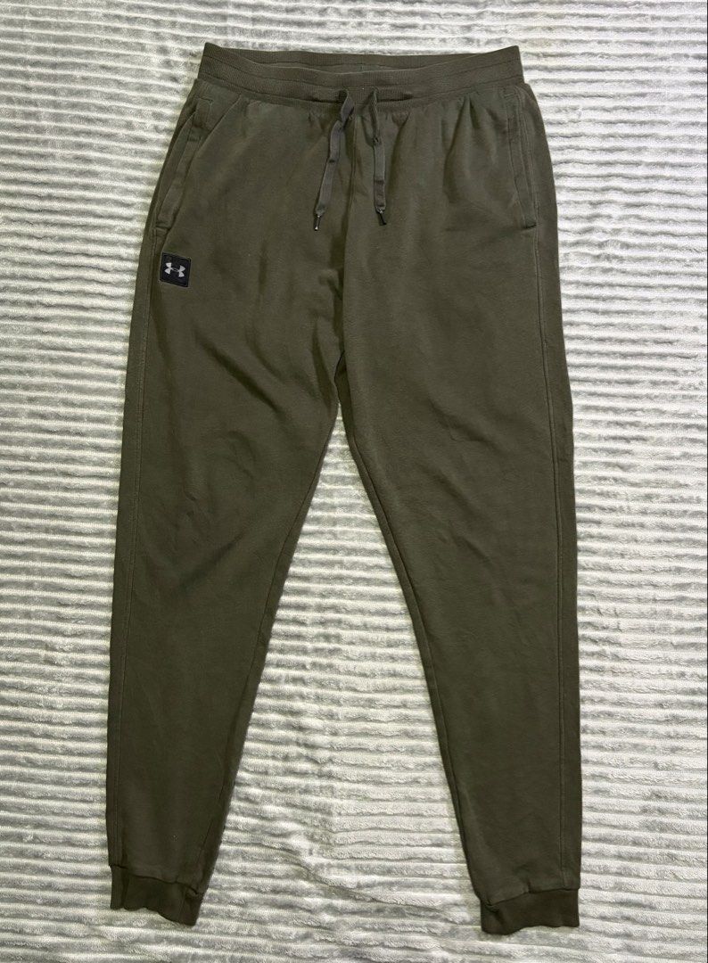 Ua Army green pants (Category: Joggers) located in Kawit. Submitted by samfuentebella09 (Listing ID 1469861747, Image 3). Description: UA ARMY GREEN PANTS✅ 450 only 💸🫱🏻‍🫲🏽 ▪️Size LARGE on tag✅ ▪️WAIST”32-34(Garterize w/lace)✅ ▪️Length”40 ✅ ▪️Excellent Condition 9/10✅ ▪️Color Rate 10/10✅ ▪️Good As New✅ Add sf💸 Pm🔑.