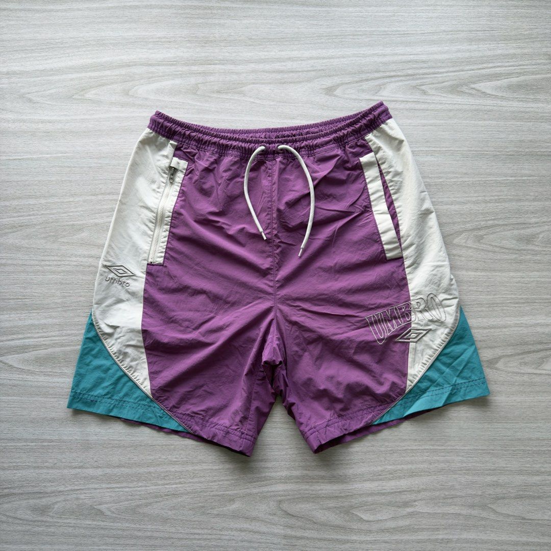 Umbro Japan Short (Category: Shorts) located in Zamboanga. Submitted by timelytreasuresthrift (Listing ID 1469801754, Image 1). Description: Umbro Japan Short Good Condition Medium - Fits 30-33 Waistline Php 500 + sf.