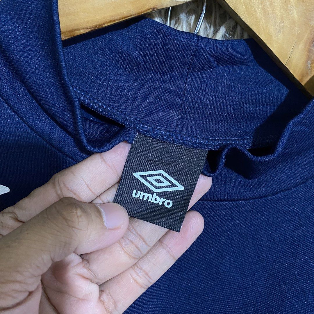 Umbro long-sleeve mock-neck / high-neck thermal inner (Category: Activewear) located in Butuan. Submitted by thriftingz143 (Listing ID 1469908873, Image 3). Description: excellent condition no issues, need wash only size medium to large.
