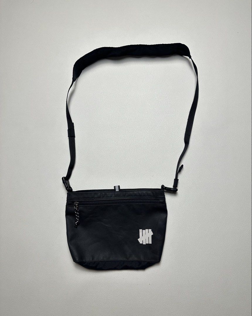 UNDEFEATED Sling Bag (Category: Sling Bags) located in General Santos City (Dadiangas). Submitted by uragon.apparel (Listing ID 1469891120, Image 2). Description: .