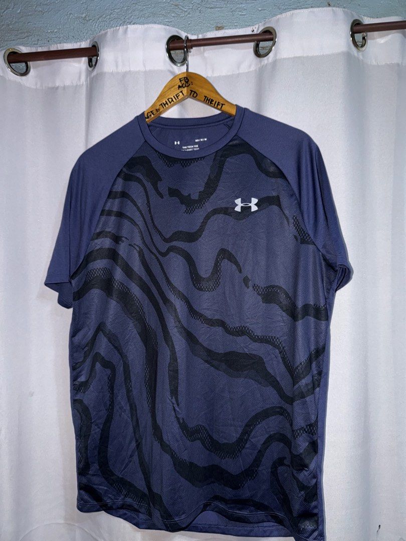 UNDER AMOUR DRI FIT SHIRT (Category: Activewear) located in Manila. Submitted by triptothrift7 (Listing ID 1469938353, Image 2). Description: pm me for fast transaction! UNDER AMOUR DRI FIT SHIRT for only 499 size medium width 21 x 27 length no issue excellent condition color rate 9/10 authentic legit mode of payment gcash or bank transfer location Biñan laguna.