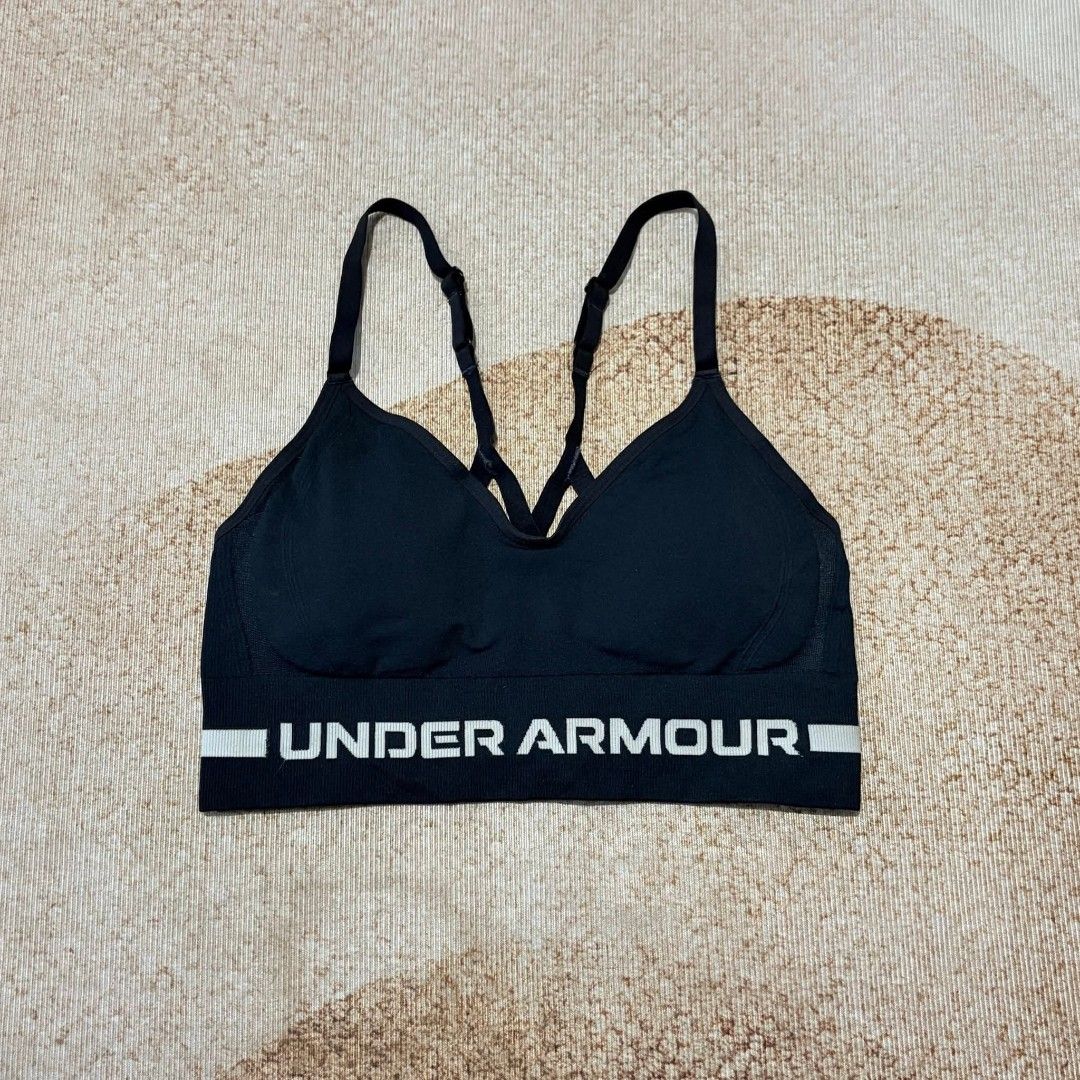 Under armour (Category: Activewear) located in Manila. Submitted by justin.jeyeneyshop (Listing ID 1469910758, Image 1). Description: .