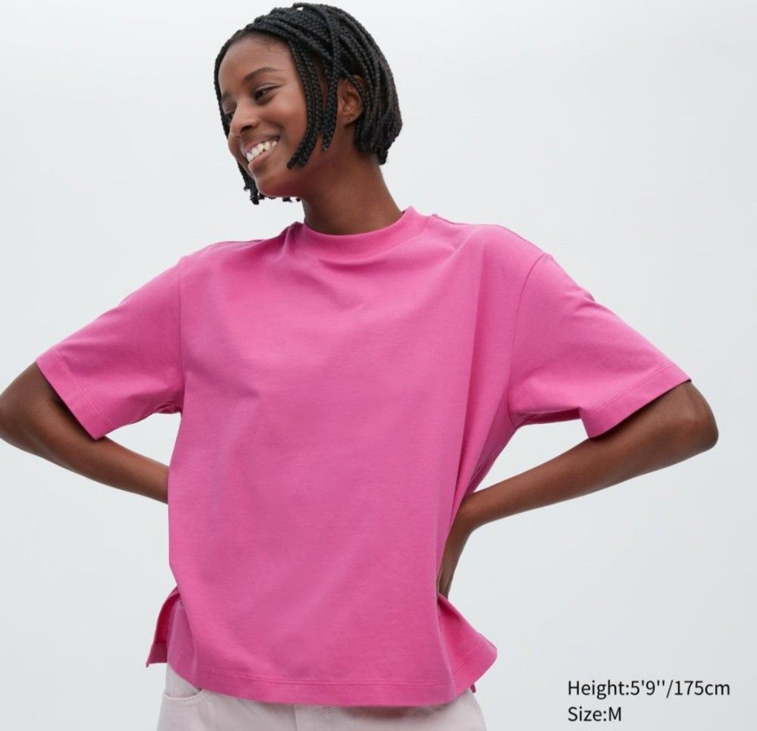 Uniqlo Airism L (Category: Shirts) located in Quezon City. Submitted by caramianns (Listing ID 1469904969, Image 1). Description: .