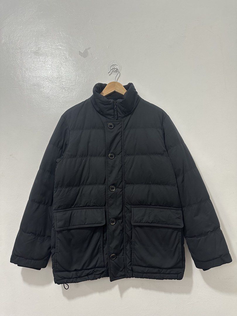 Uniqlo Black Down Puffer Jacket Men Medium (Category: Coats, Jackets and Outerwear) located in Balanga. Submitted by winterlab_ph (Listing ID 1469839995, Image 2). Description: C091 W 21 L 28.5.