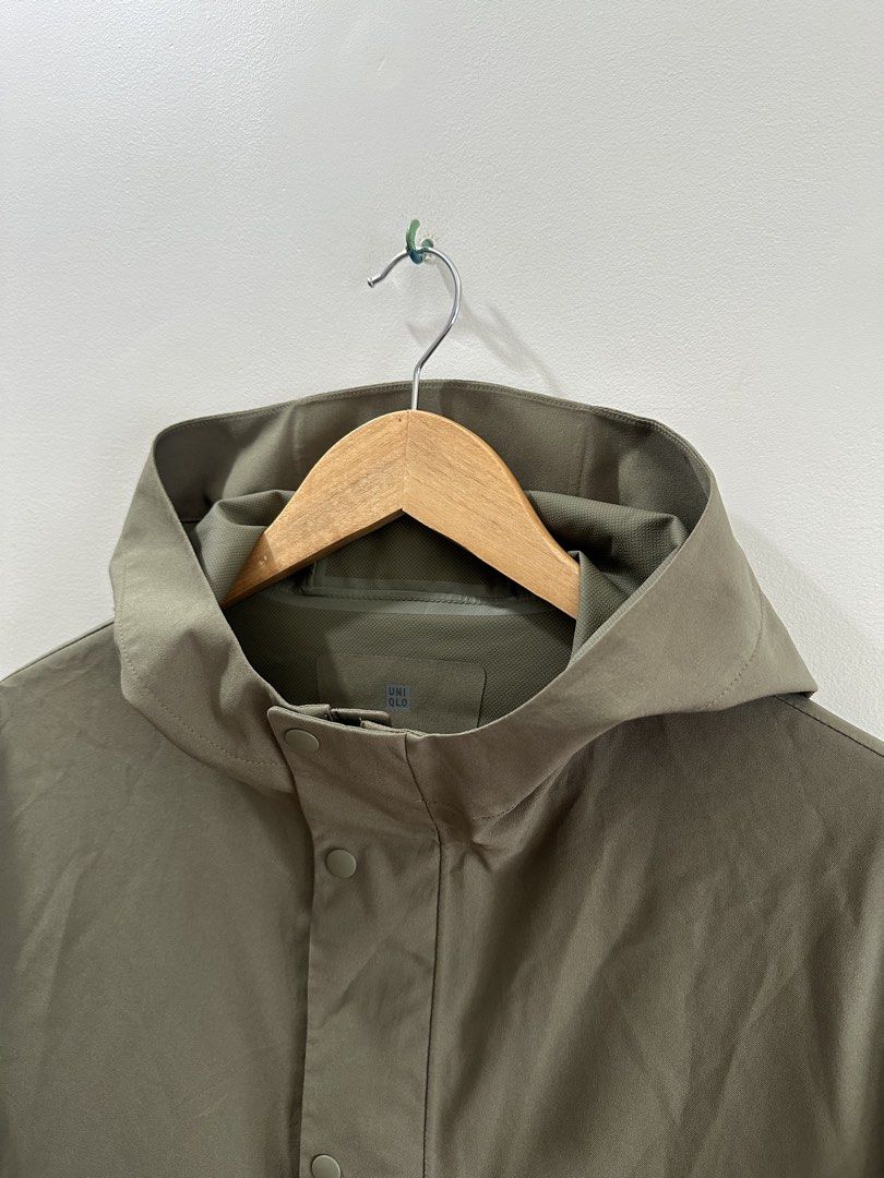 Uniqlo Cotton Blend Parka (Category: Coats, Jackets and Outerwear) located in Baguio. Submitted by .daryl (Listing ID 1469863430, Image 2). Description: Fits small to medium 20 width 25 length .