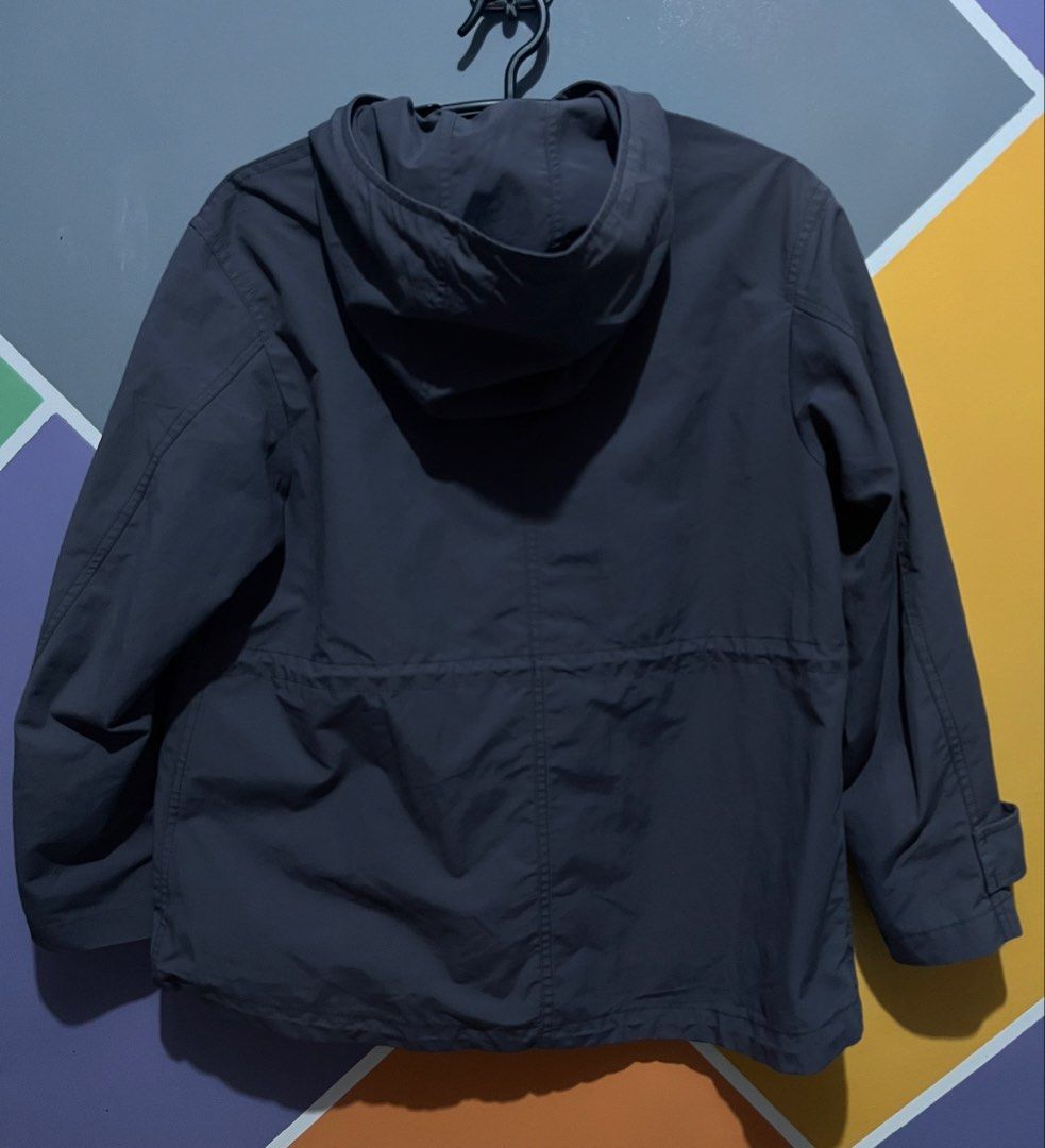 Uniqlo Cotton Blend Parka (Category: Coats, Jackets and Outerwear) located in Lingayen. Submitted by moreonuniqlo (Listing ID 1469896411, Image 3). Description: Small on Tag (21x24) Good as New No Issue.