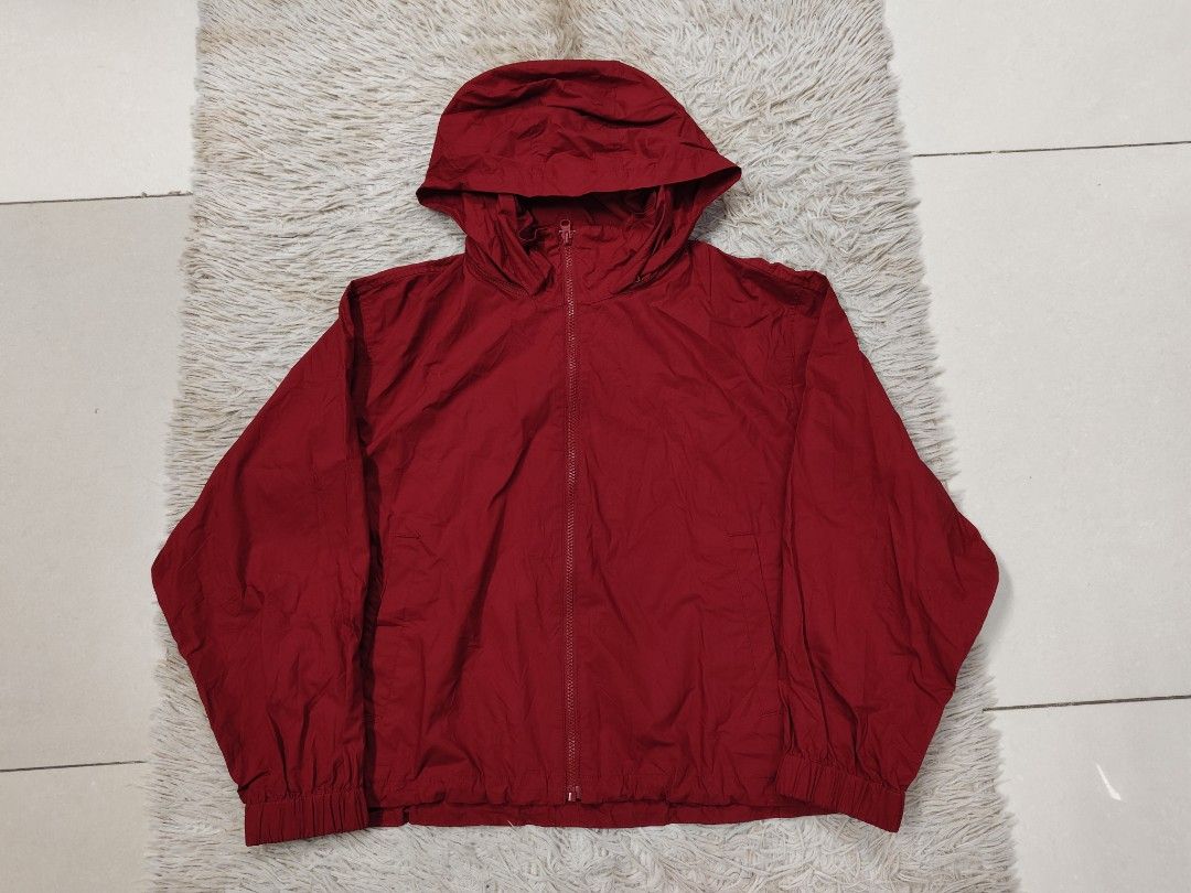 Uniqlo Cotton Blouson Jacket (Category: Coats, Jackets and Outerwear) located in Angeles City. Submitted by miss_independent01 (Listing ID 1469825331, Image 3). Description: Uniqlo Cotton Blouson Jacket Color: Red Width: 25 (XL on tag) Length: 22.5 Sleeve: 21 Shoulder: 19 MOP: Gcash ✅ Mine Now, Pay Now ✅ First to Pay, Gets the Item 📍 PAMPANGA Courier: JnT 🚚🚚 PM 💌💌.