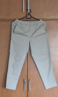 (Category: ) located in . Submitted by crslfinds (Listing ID 1469780394, Image 1). Description: .