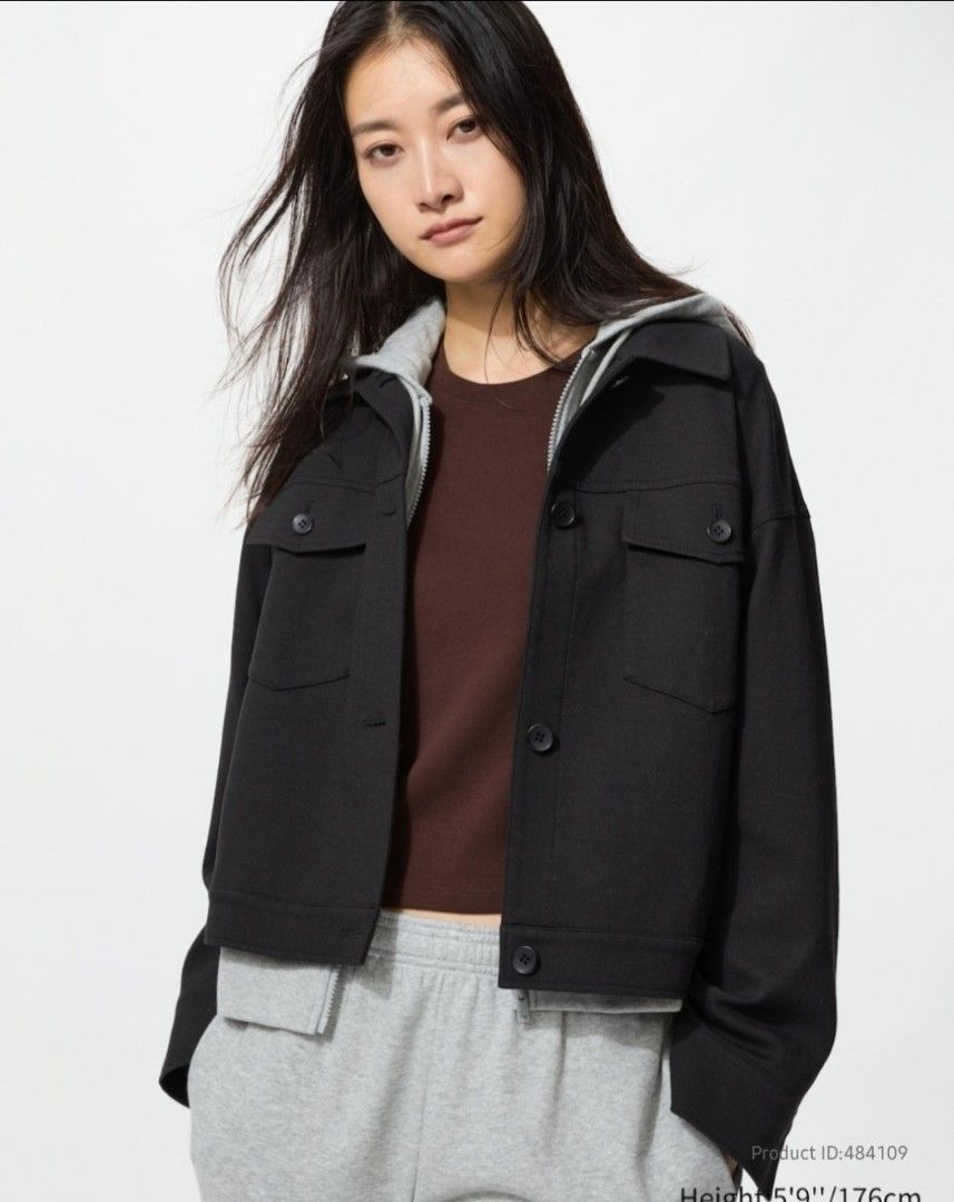 Uniqlo Relaxed Jacket Black S (Category: Longsleeves) located in Quezon City. Submitted by caramianns (Listing ID 1469903253, Image 1). Description: .