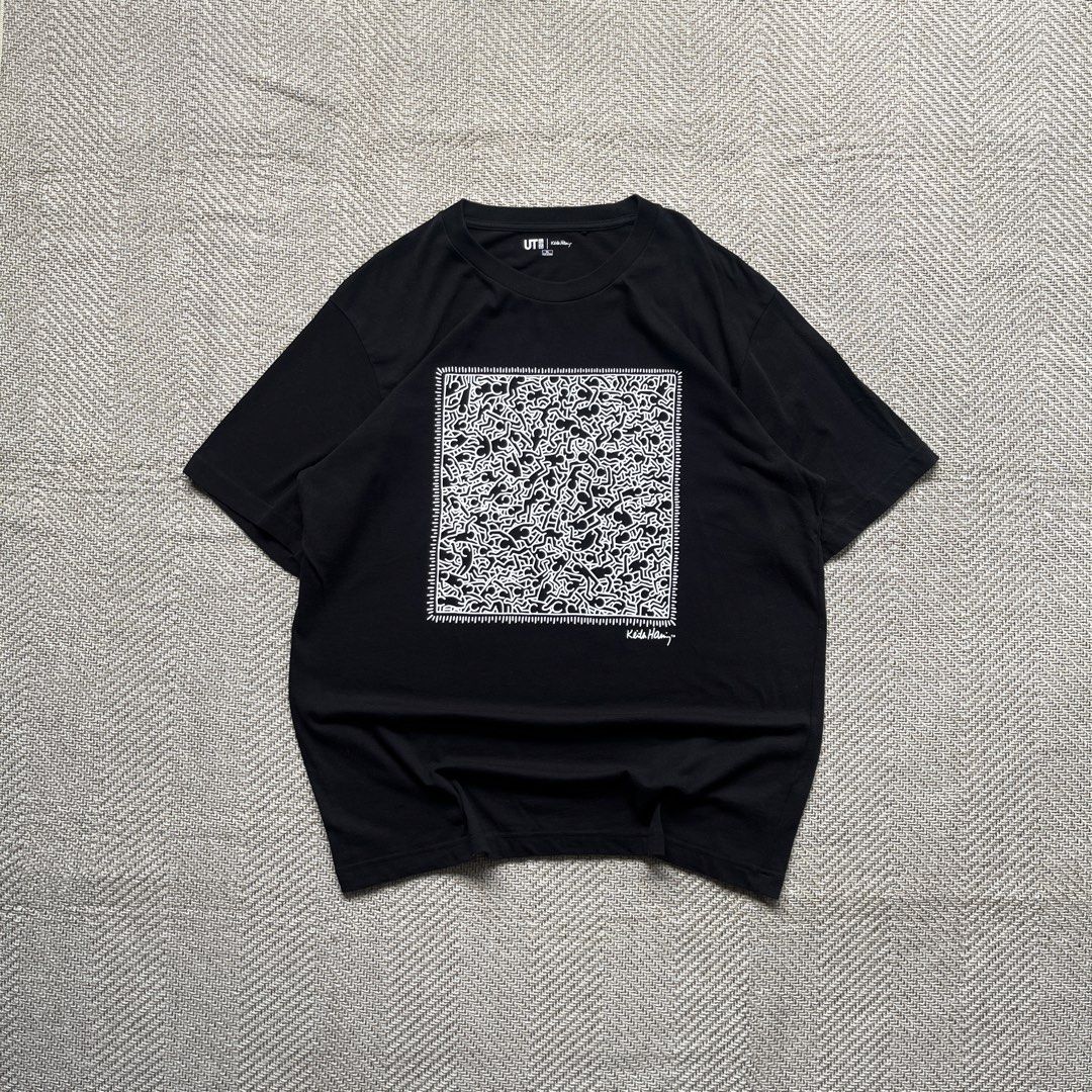 Uniqlo UT x Keith Haring Graphic Tee (Category: Tshirts & Polo Shirts ) located in Rizal. Submitted by cattleya_street (Listing ID 1469936491, Image 1). Description: Uniqlo UT x Keith Haring Graphic Tee Size: XL Measurments: W - 22in L - 29in Excellent Condition Mine: ₱400.
