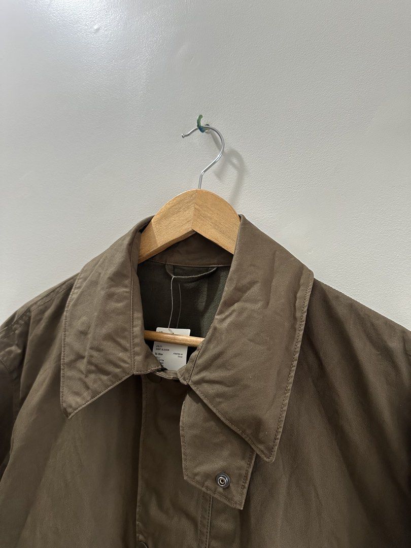 Uniqlo Utility Short Blouson (Category: Coats, Jackets and Outerwear) located in Baguio. Submitted by .daryl (Listing ID 1469868348, Image 3). Description: 22 width 25 length .