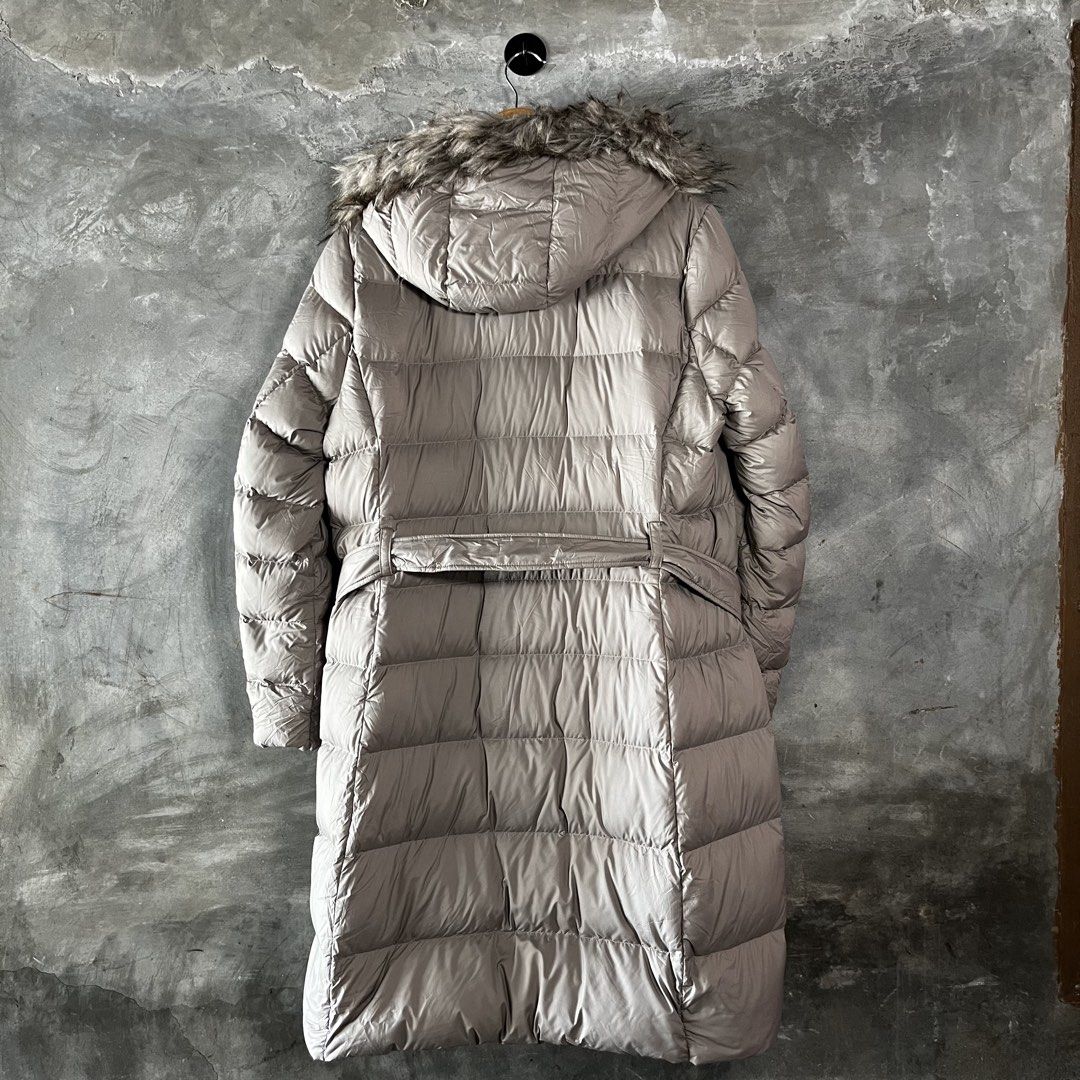 UNIQLO WOMENS ULTRALIGHTDOWN PUFFER (Category: Coats, Jackets and Outerwear) located in Minalin. Submitted by winterjacket.ph (Listing ID 1469820170, Image 2). Description: UNIQLO LIGHTWEIGHT FURR JACKET Width 22 Length 38 XLarge on Tag Good as new 1750 + SF .