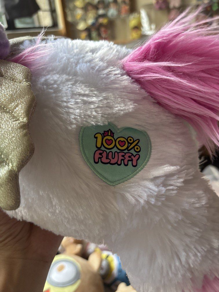 Universal Studios Despicable Me 100% Fluffy Unicorn (Category: Plushies & Soft Toys) located in Caloocan City. Submitted by regginagalang (Listing ID 1469835353, Image 3). Description: Let go collection..