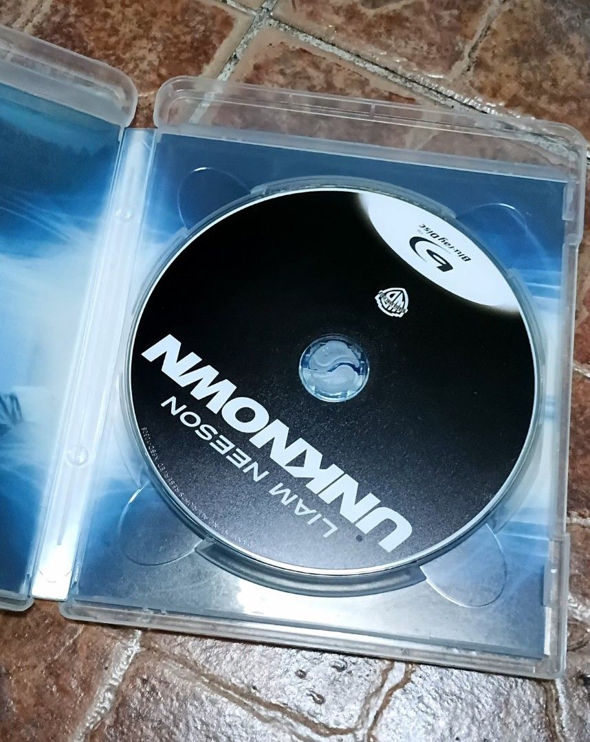 Unknown Blu-ray Movie Liam Neeson Warner Bros (Category: CDs & DVDs) located in Quezon City. Submitted by dancatz (Listing ID 1469772765, Image 2). Description: □ P 100.00 - Title: Liam Neeson Action Thriller Movie - Format: Blu-ray Disc (Warner Bros Release) - Condition: Good shape, includes original case and disc - Audio & Subtitles: English - Extras: Special features included - bootleg LFB Seller's location : Brgy. Sta. Teresita Quezon City Pl
