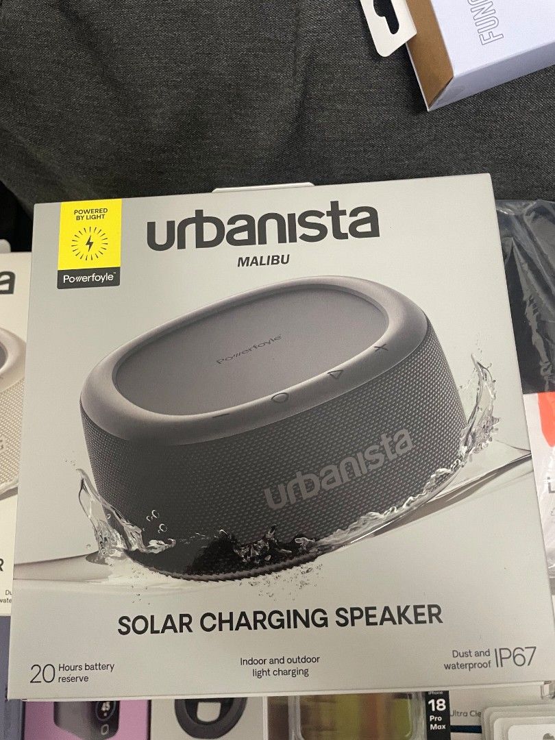 URBANISTA Malibu Solar Charging Bluetooth Speaker (Category: Soundbars, Speakers & Amplifiers) located in Manila. Submitted by badiong (Listing ID 1469866451, Image 2). Description: .