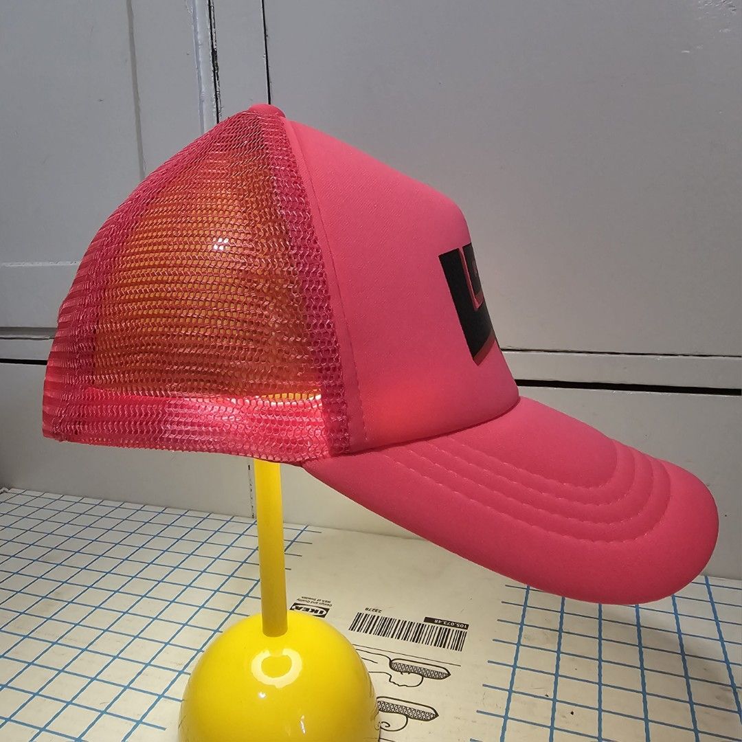 Vamos Pink Trucker Hat with LOCA Logo (Category: Caps & Hats) located in Quezon City. Submitted by bokkimmy (Listing ID 1469808577, Image 3). Description: - Brand: Vamos - Color: Bright pink with black raised LOCA graphic - Style: Trucker hat / streetwear cap - Material: Breathable mesh back panels - Closure: Adjustable plastic snapback - Condition: Brand new with inner branding.