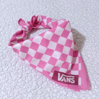 (Category: ) located in . Submitted by thriftedtreasures101.1 (Listing ID 1469764885, Image 1). Description: .