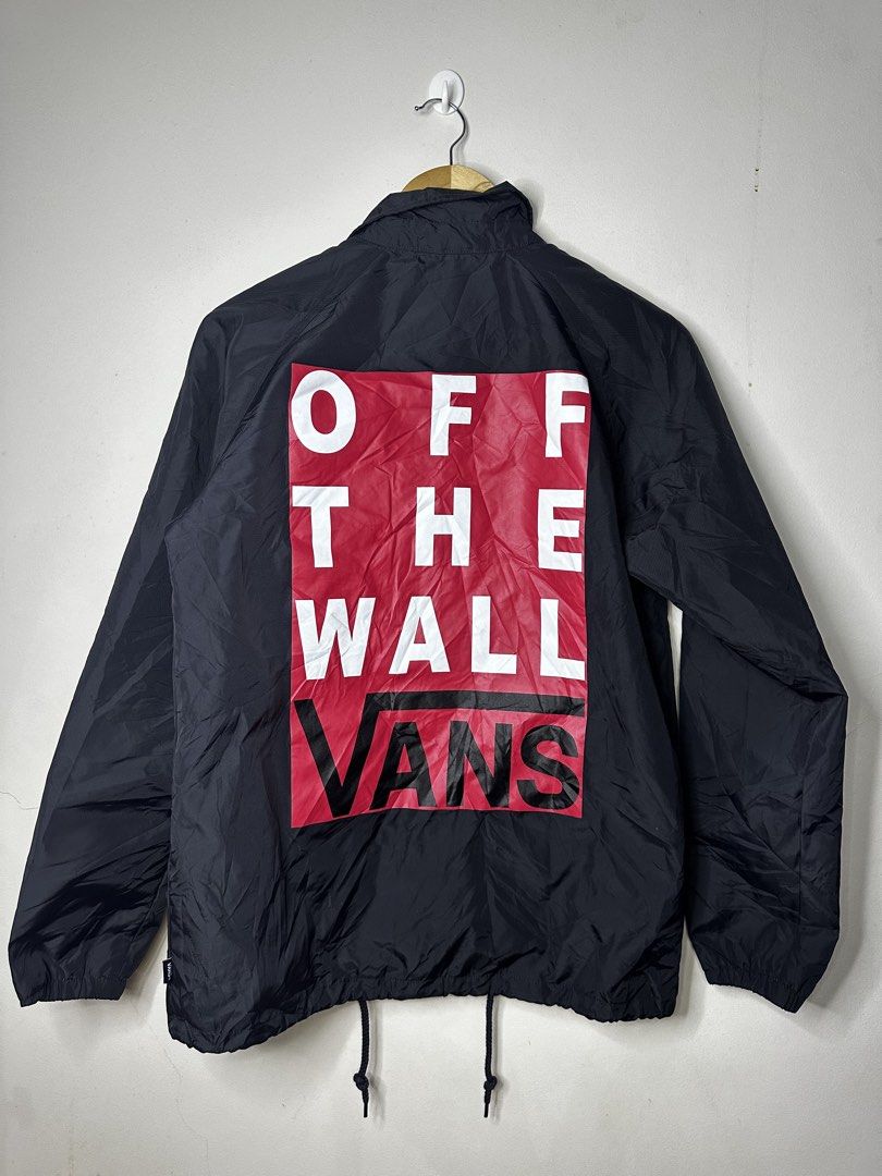 VANS OF THE WALL COACH JACKET (Category: Coats, Jackets and Outerwear) located in Molave. Submitted by thriftmate13 (Listing ID 1469802248, Image 2). Description: .