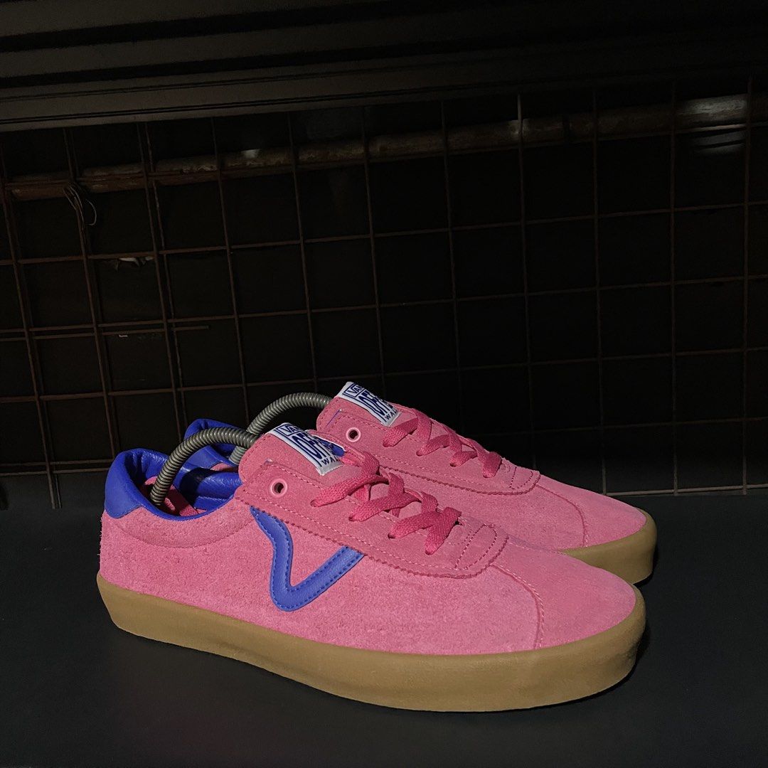 Vans Sport Low Pink Blue (Category: Sneakers) located in Quezon City. Submitted by rezzle_ (Listing ID 1469879633, Image 2). Description: VANS SPORT LOW SIZE 10 MENS USED NO BOX!.