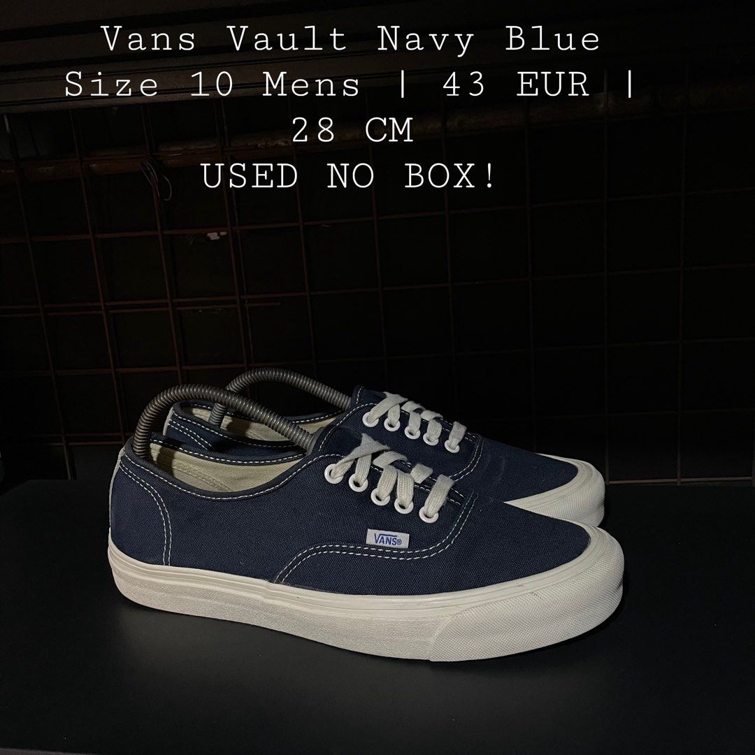 Vans Vault Navy Blue Size 10 US Men (Category: Sneakers) located in Quezon City. Submitted by rezzle_ (Listing ID 1469877544, Image 1). Description: VANS VAULT NAVY BLUE V1 SIZE 10 MENS USED NO BOX!.